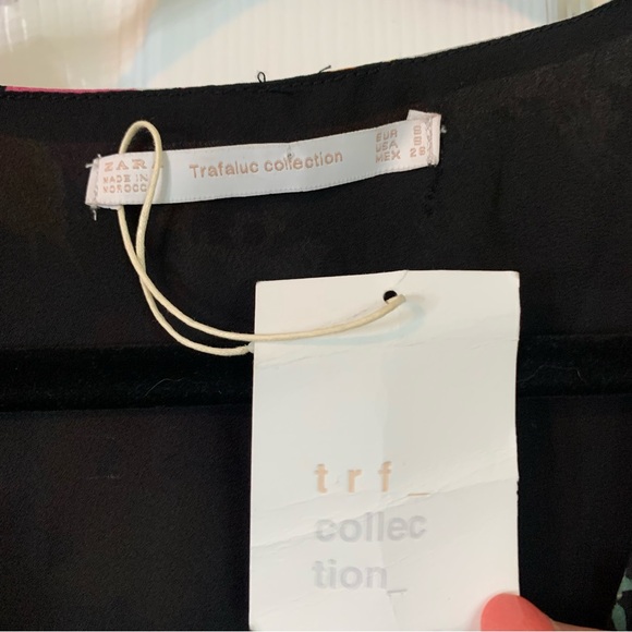 NWT Zara Trafaluc Floral Print Wrap Blouse with Tie Waist, size S - Picture 3 of 9